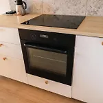 Nest 5b * ברטיסלאבה